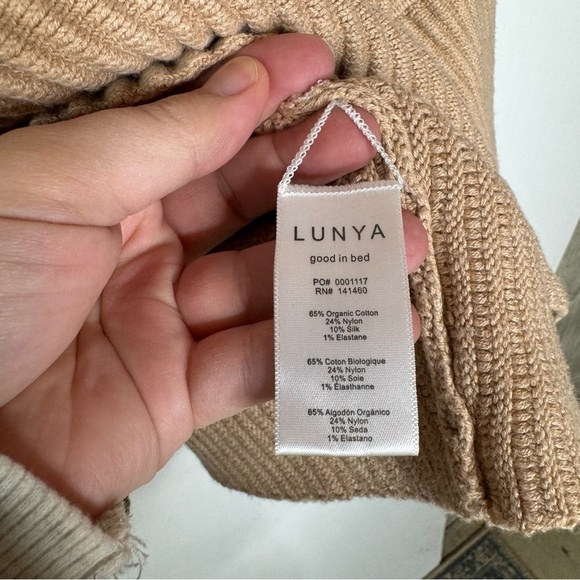 Lunya Reversible Ribbed Cotton Silk Blend Sweater Size Large - Picture 7 of 8